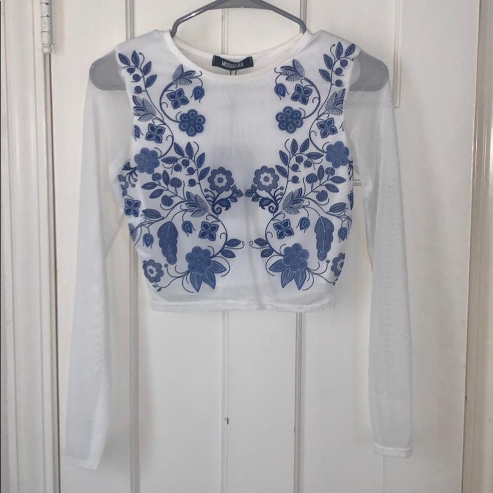 MISSGUIDED White long sleeve mesh crop top